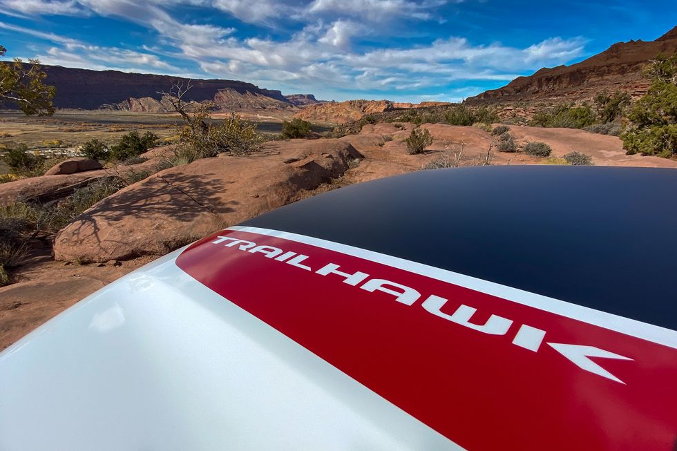 2022 Jeep Grand Cherokee Trailhawk Trim and Features 