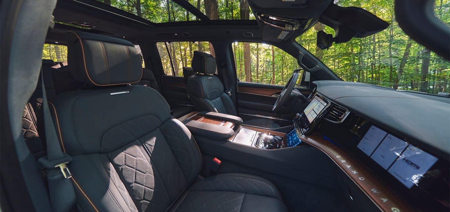2023 Grand Wagoneer Interior Features