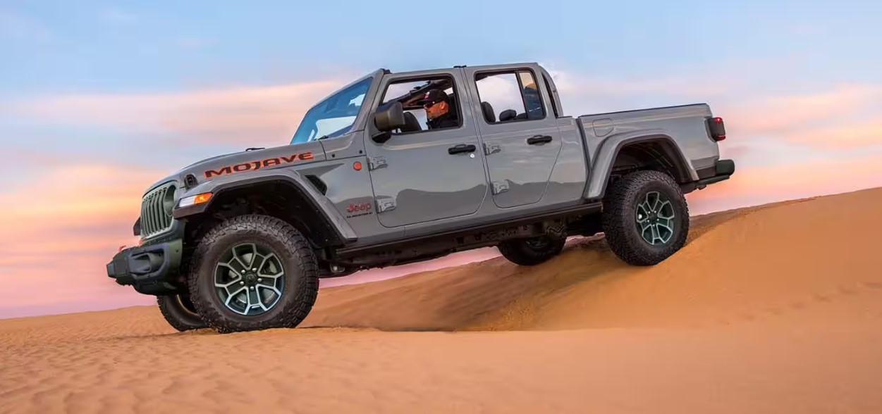 2024 Jeep Gladiator Exterior